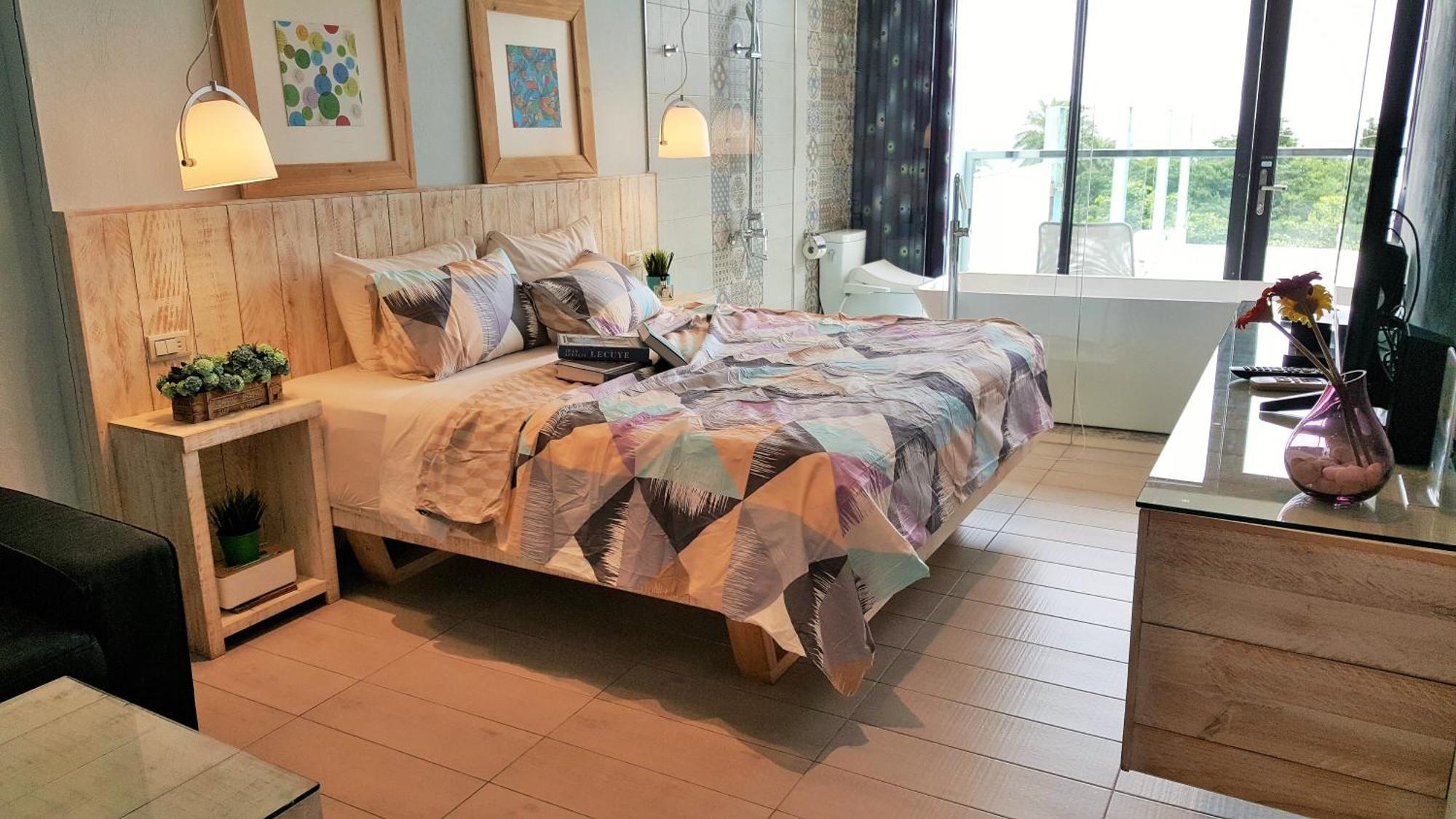 南湾 アジュール Bed & Breakfast 部屋 写真